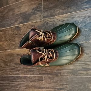 Sperry 7.5 Boots